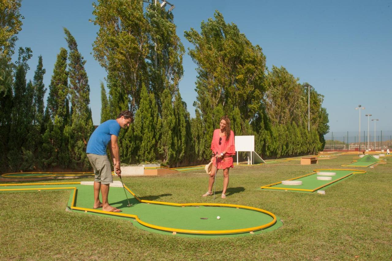 Camping & Bungalows Platja Brava Pals Bagian luar foto