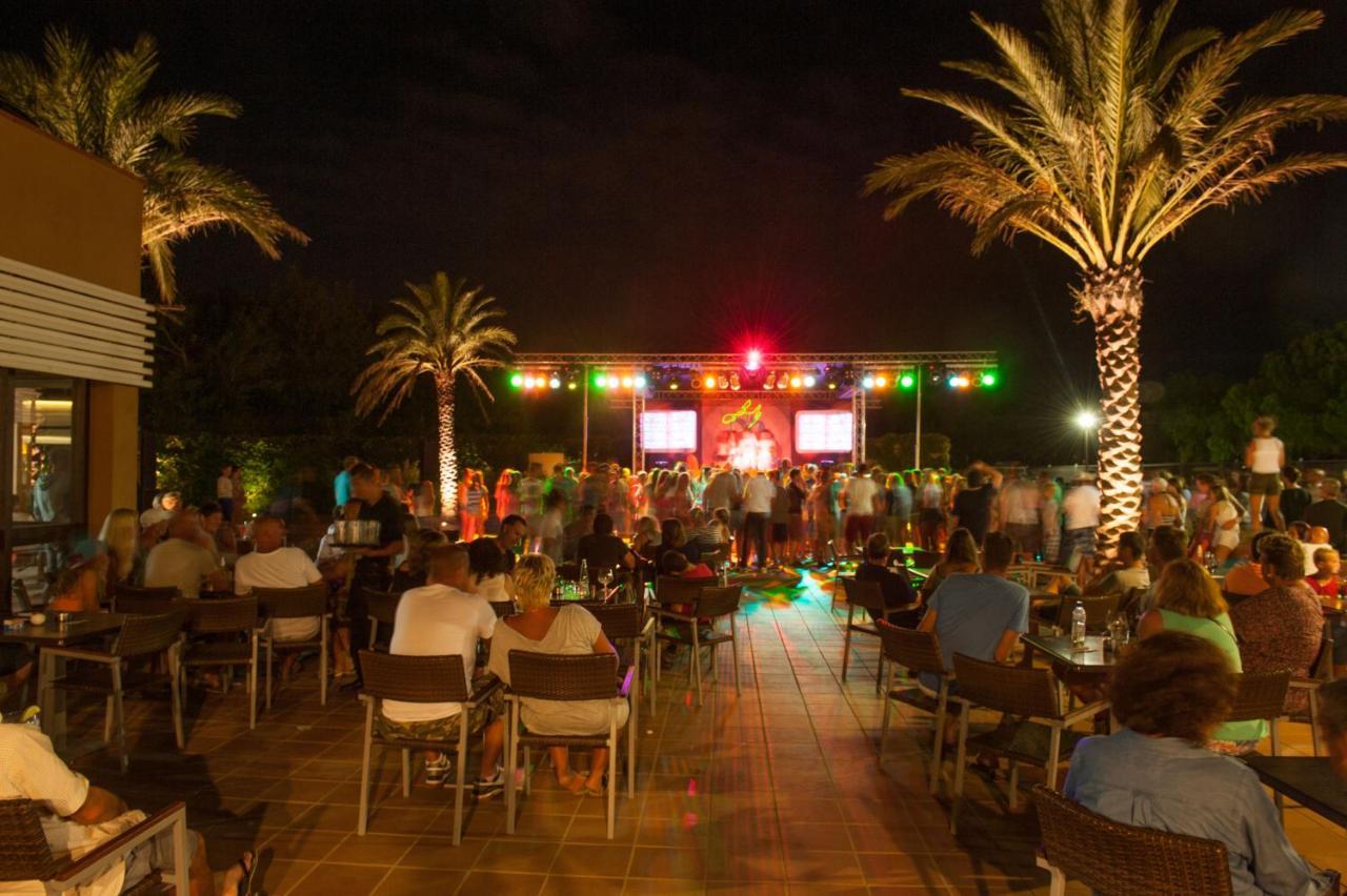 Camping & Bungalows Platja Brava Pals Bagian luar foto
