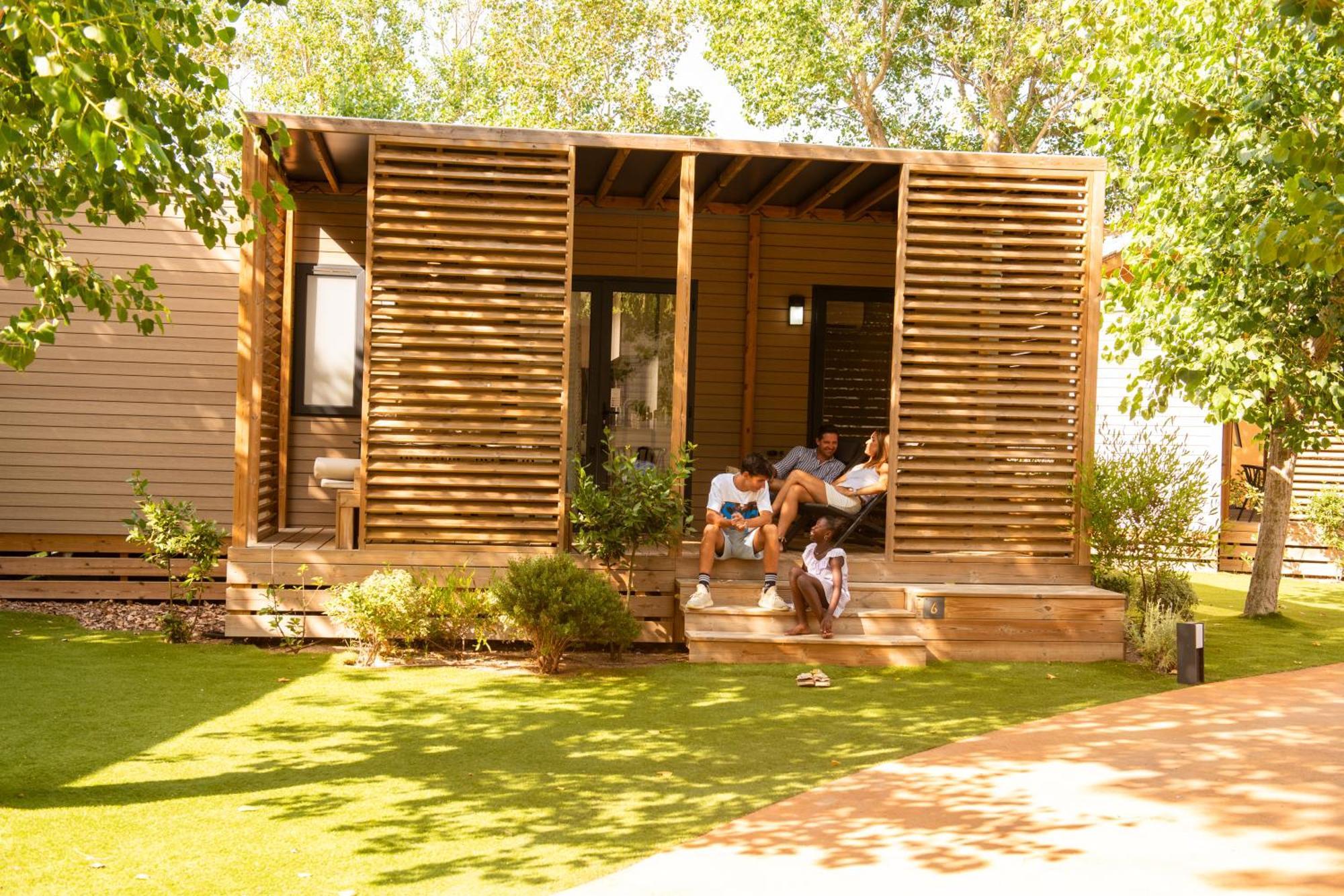 Camping & Bungalows Platja Brava Pals Bagian luar foto