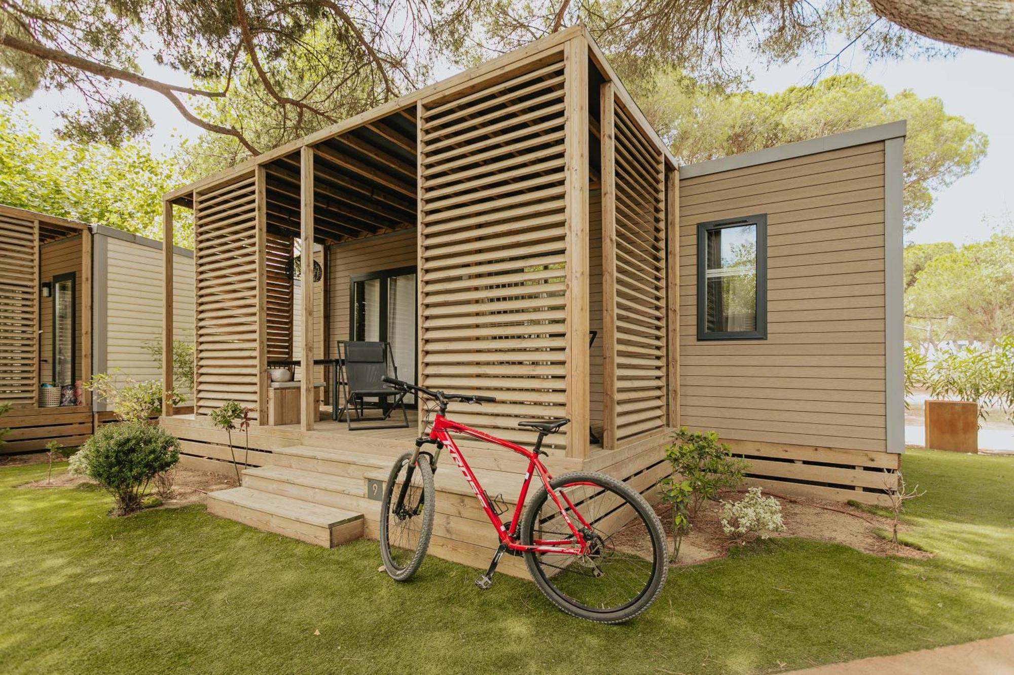 Camping & Bungalows Platja Brava Pals Bagian luar foto